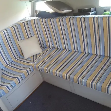 Bateau-hôtel Boat